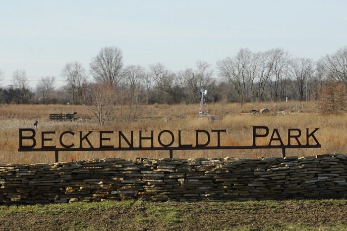 Greenfield, Beckenholdt, new sign,